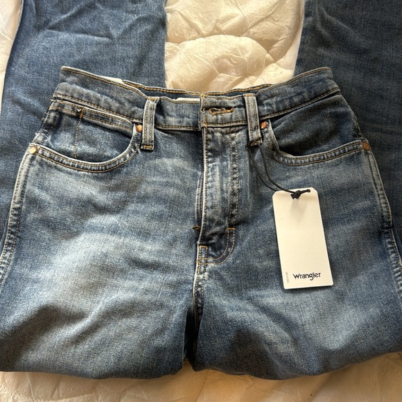 Wrangler High-rise Boot Westward 626 - Picture 2 of 8